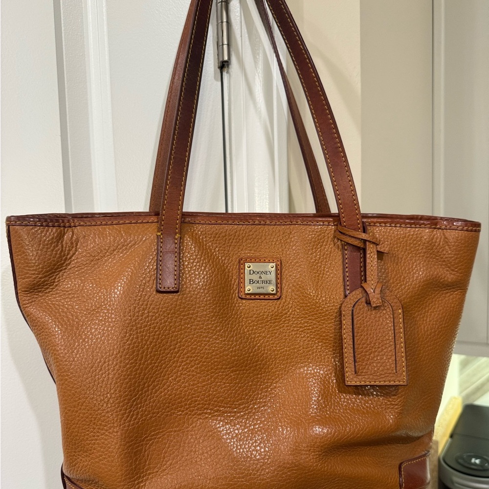 Dooney Bourke Bag Caramel Brown Pebble Grain 16x10! Charleston Large